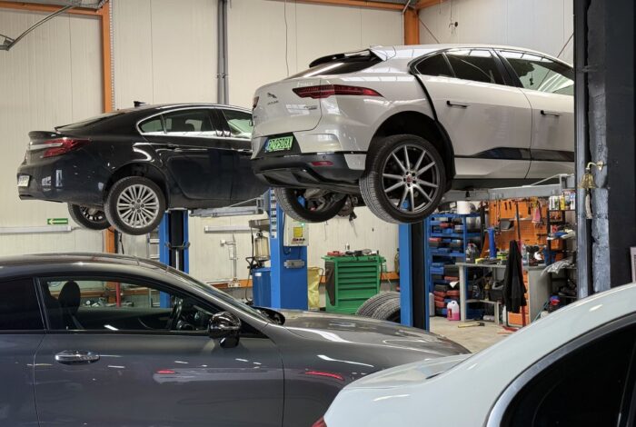 СТО Дніпро. Російськомовний автосервіс в Дніпро MUSTANG 1340